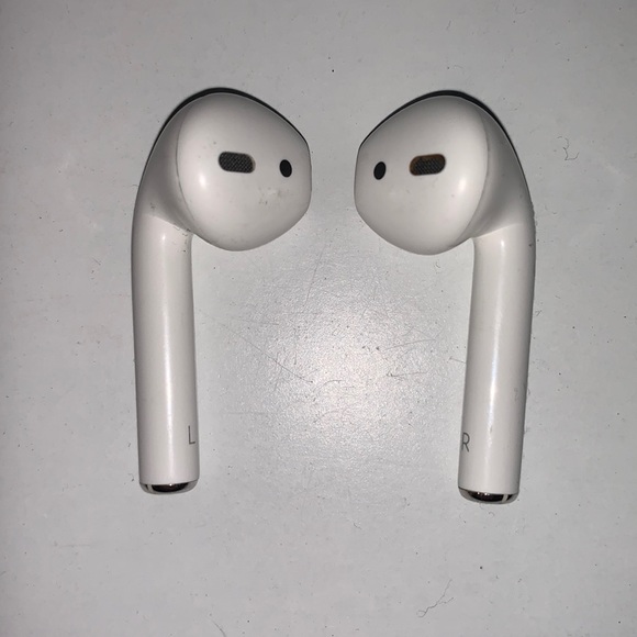 2nd Gen AirPods